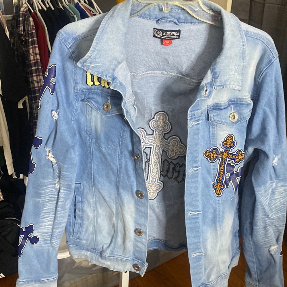 Black pipe blue Jean jacket